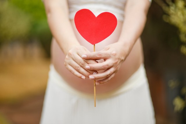 大揭秘：如何告诉朋友、家人和雇主你的代孕计划（并处理任何突发情况！） ... ...